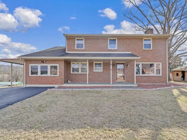 517 Boxley RD, Roanoke, VA 24019