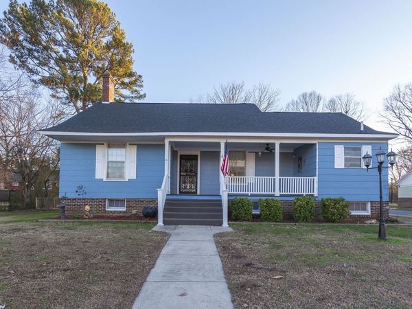 4 Farwell St , Jackson, TN 38301