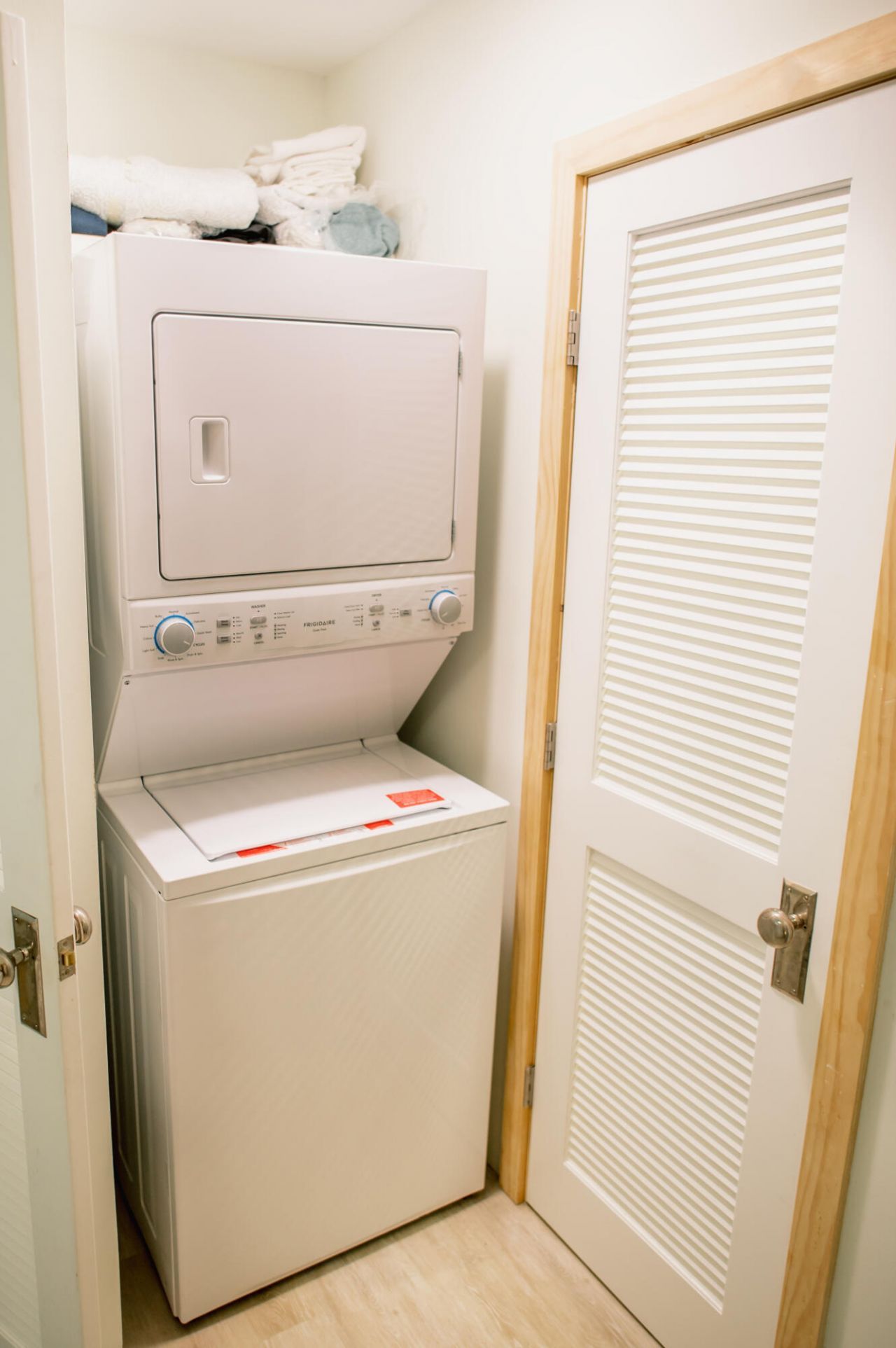 1221 Sumner Avenue Photo 11