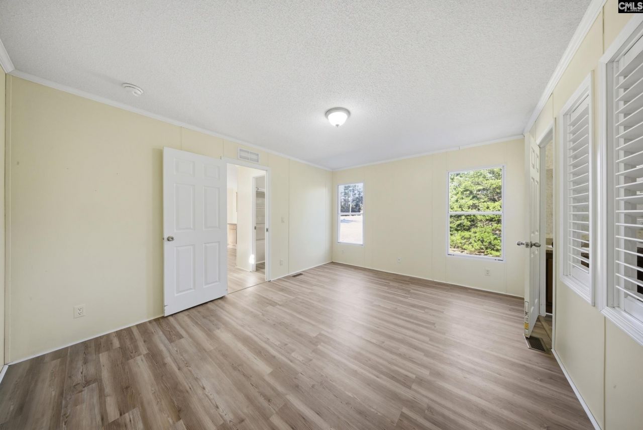 395 Long Cane Road  Photo 15