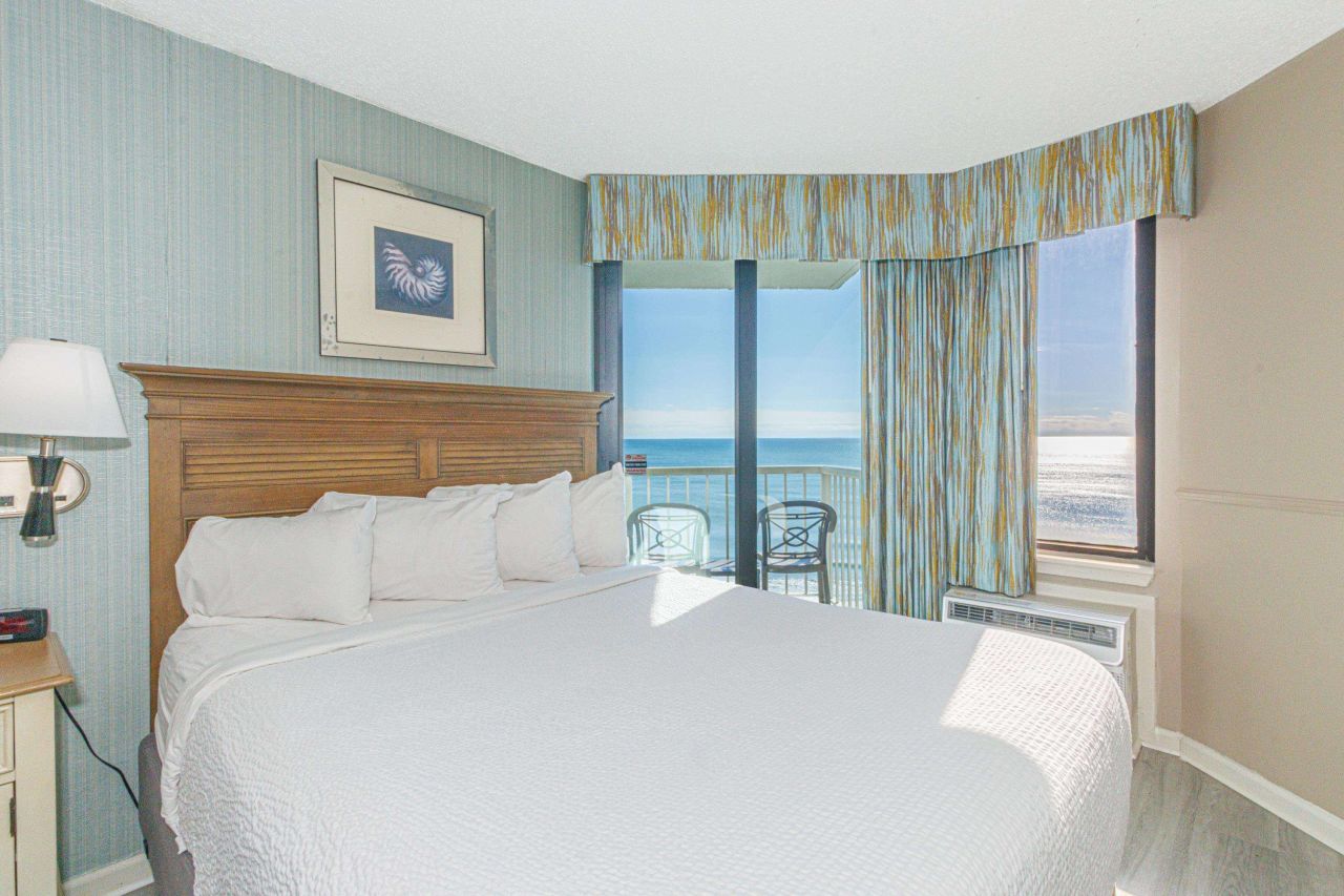 2701 N Ocean Blvd. Photo 26