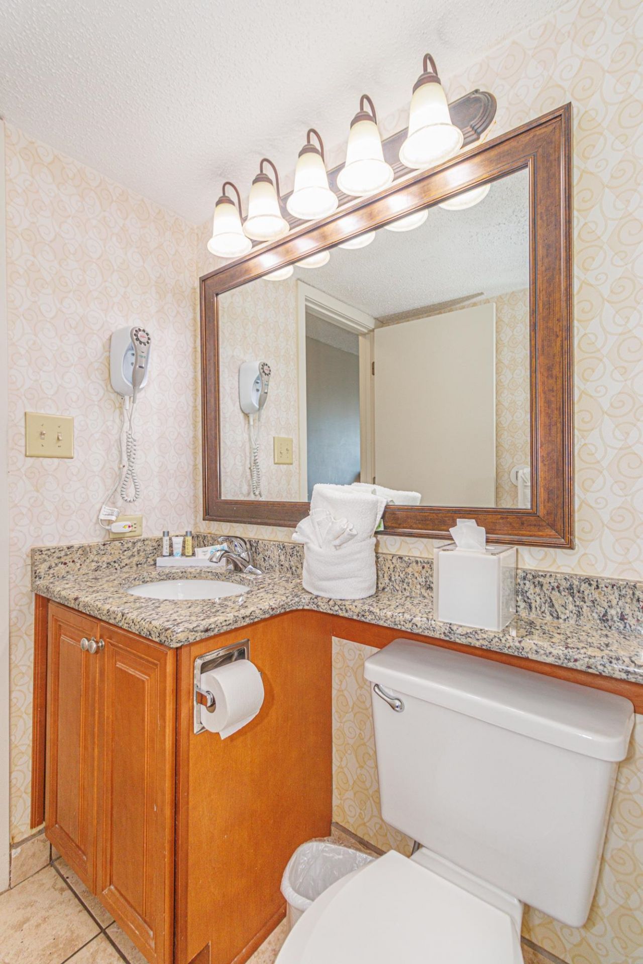 2701 N Ocean Blvd. Photo 33