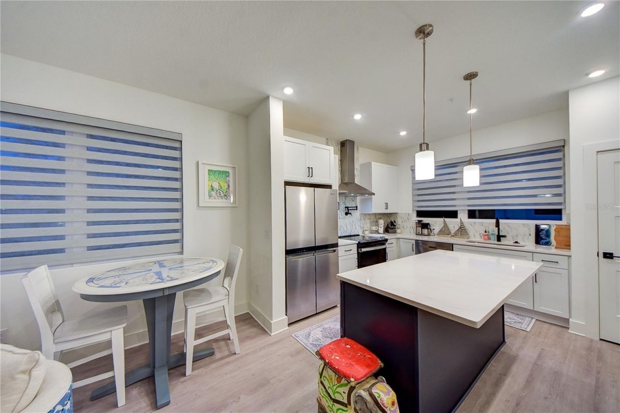 323 15th Street N, Saint Petersburg, FL 33705 Photo