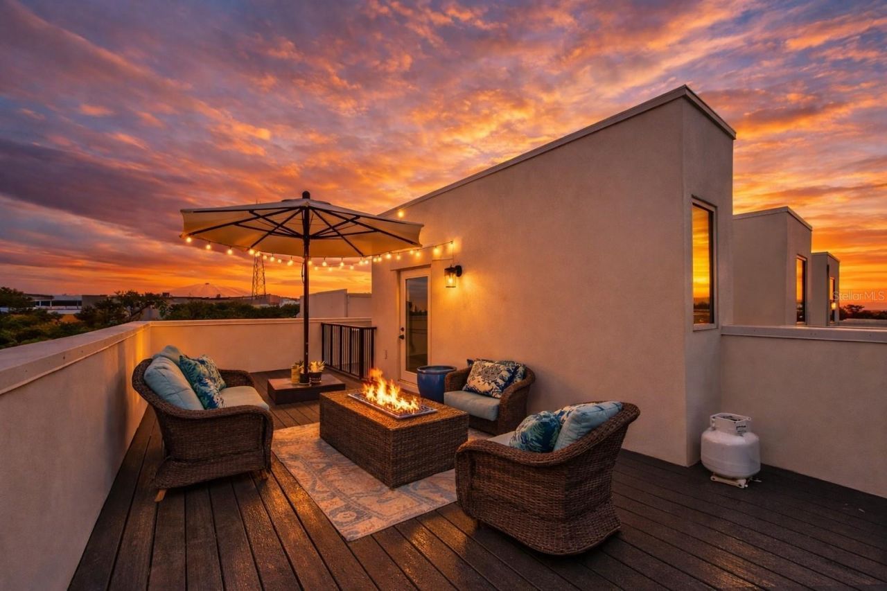 323 15th Street N, Saint Petersburg, FL 33705 Photo