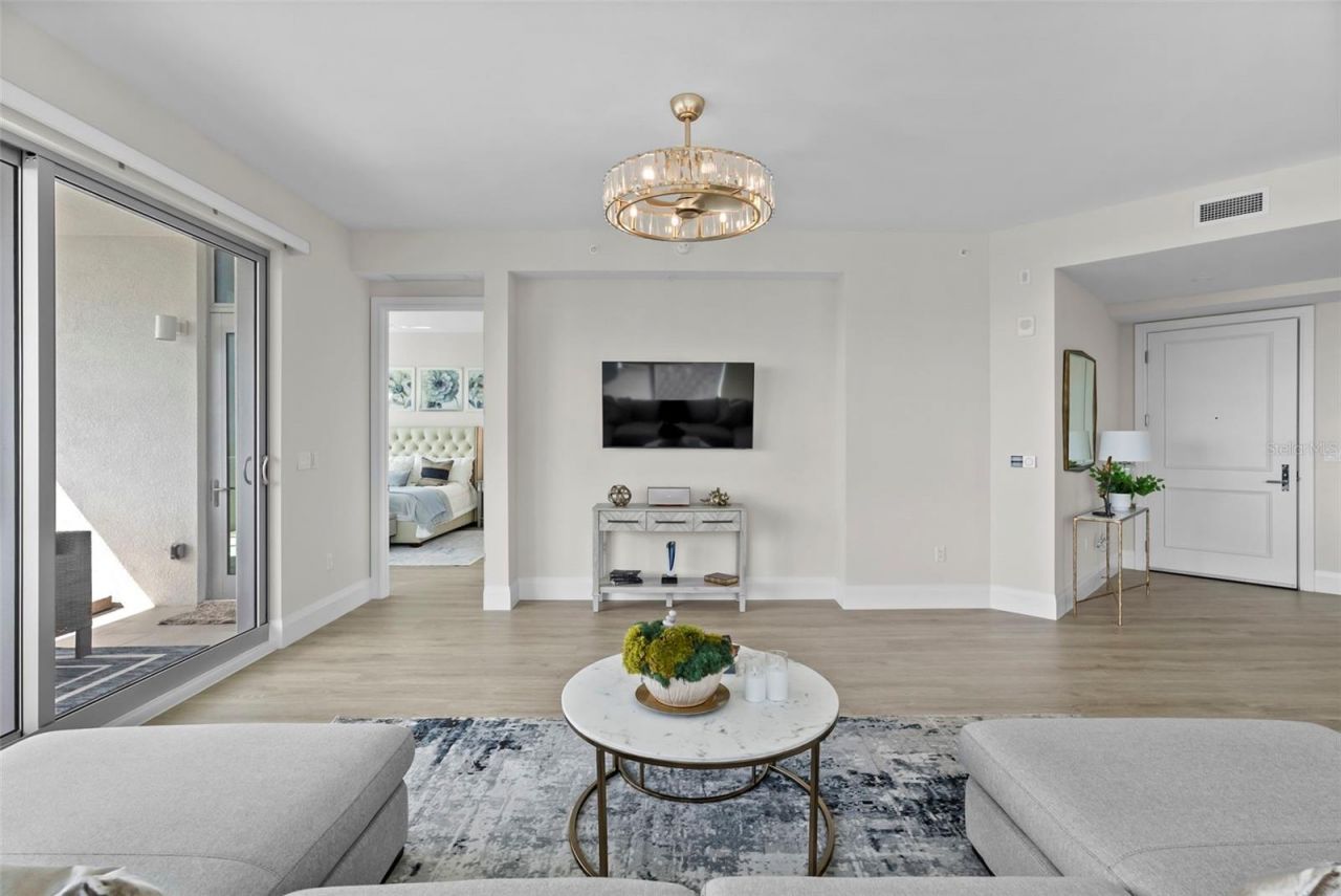 2910 W Barcelona Street, Unit 501, Tampa, FL 33629 Photo