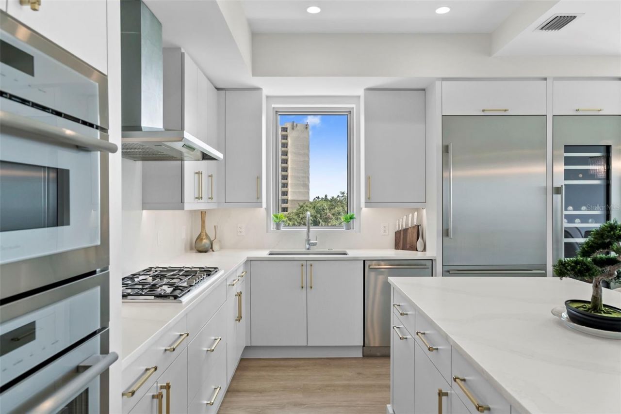 2910 W Barcelona Street, Unit 501, Tampa, FL 33629 Photo