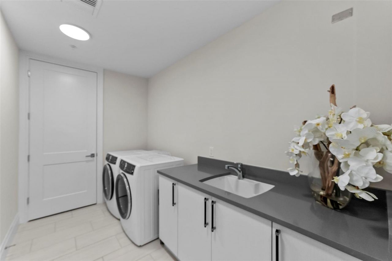 2910 W Barcelona Street, Unit 501, Tampa, FL 33629 Photo