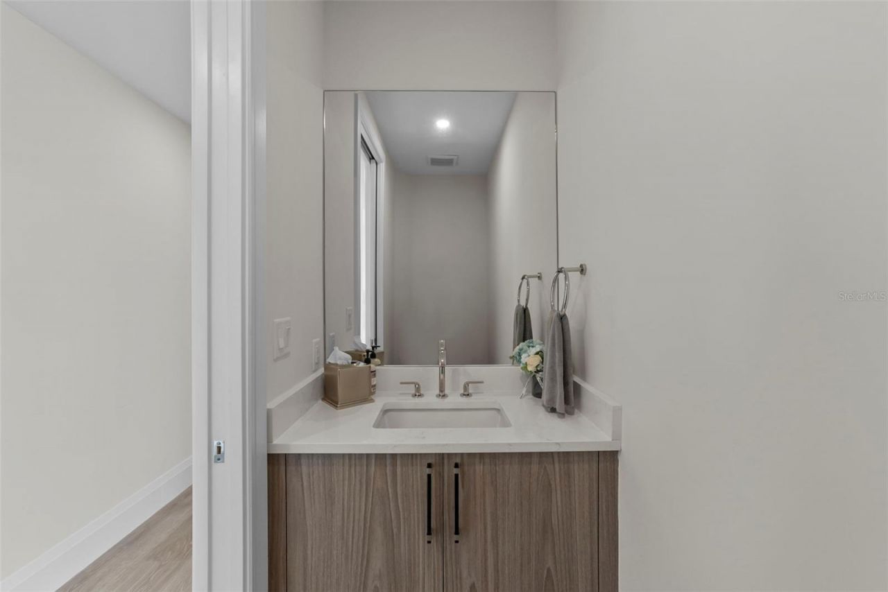 2910 W Barcelona Street, Unit 501, Tampa, FL 33629 Photo