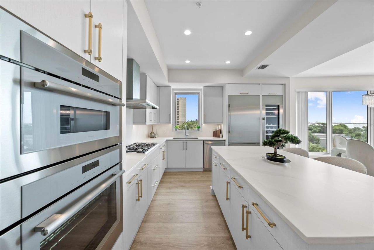 2910 W Barcelona Street, Unit 501, Tampa, FL 33629 Photo