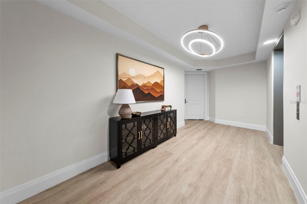2910 W Barcelona Street, Unit 501, Tampa, FL 33629 Photo