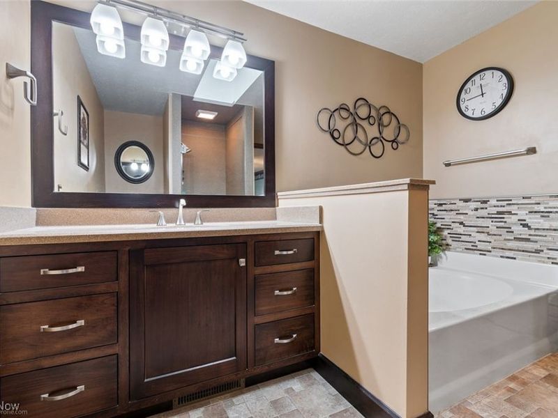 233 Tanglewood Drive, Dalton, OH 44618 Photo 21