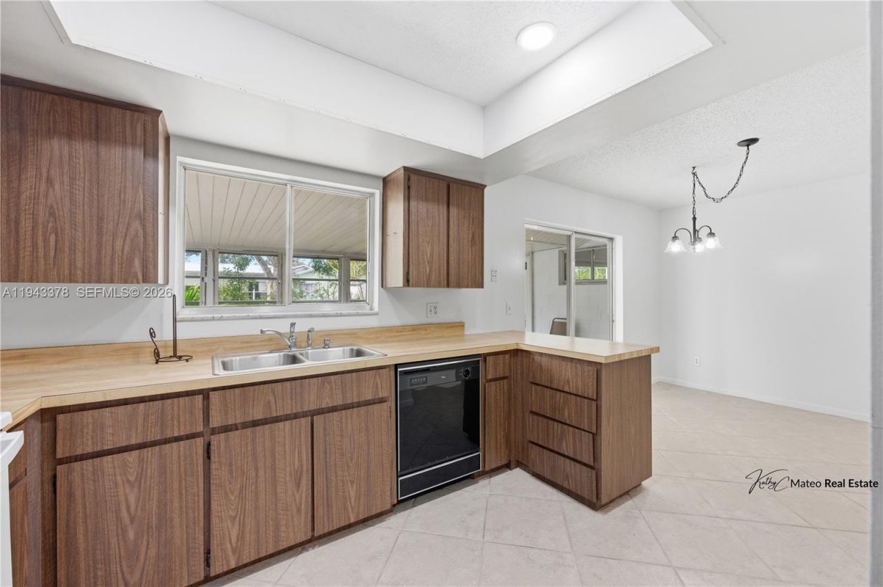 525 22nd Ave , Vero Beach, FL 32962 Photo