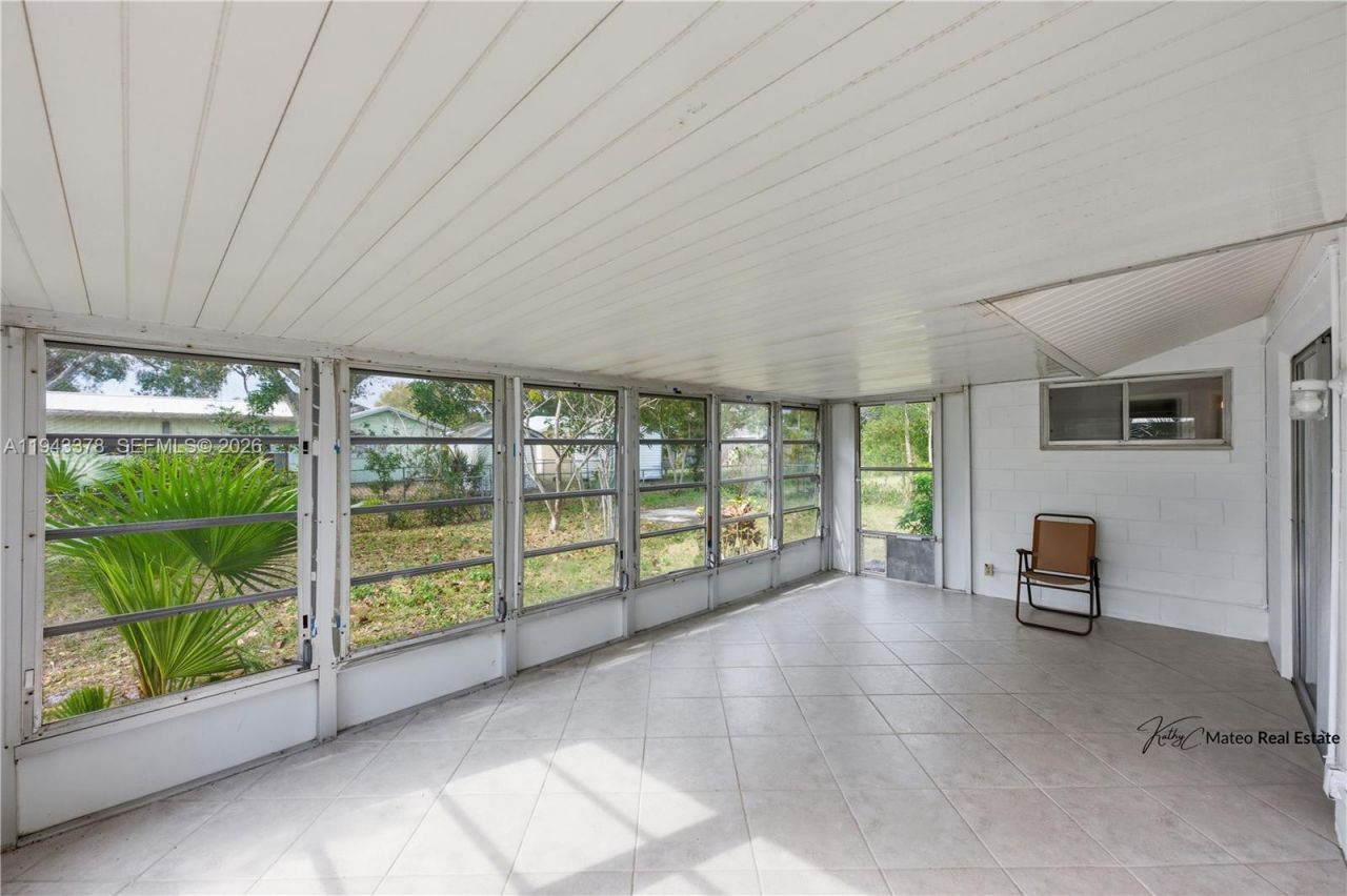 525 22nd Ave , Vero Beach, FL 32962 Photo