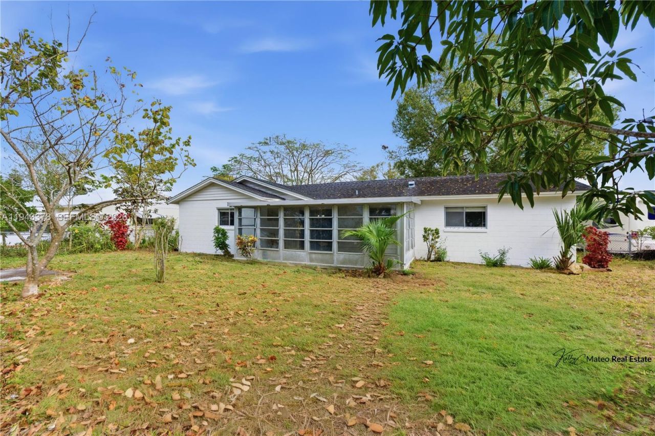 525 22nd Ave , Vero Beach, FL 32962 Photo