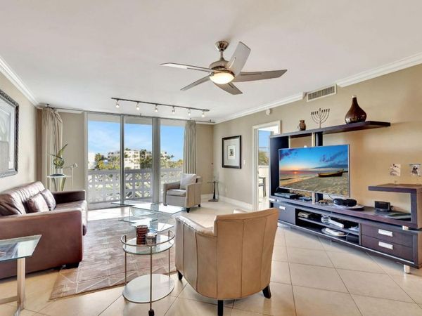 2840 S Ocean Boulevard, Unit 413, Palm Beach, FL 33480