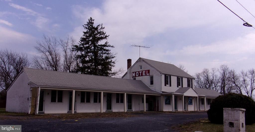 6825 Valley Pike, Middletown, VA 22645 Main Photo