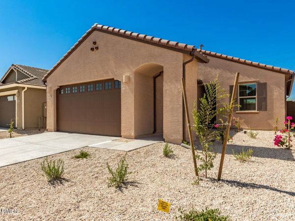 8910 W PALO VERDE Drive, Glendale, AZ 85305