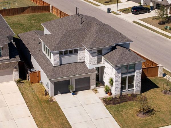 102 FORTUNA CT, Liberty Hill, TX 78642