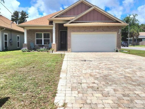 1829 North 8th Ave, Pensacola, FL 32503