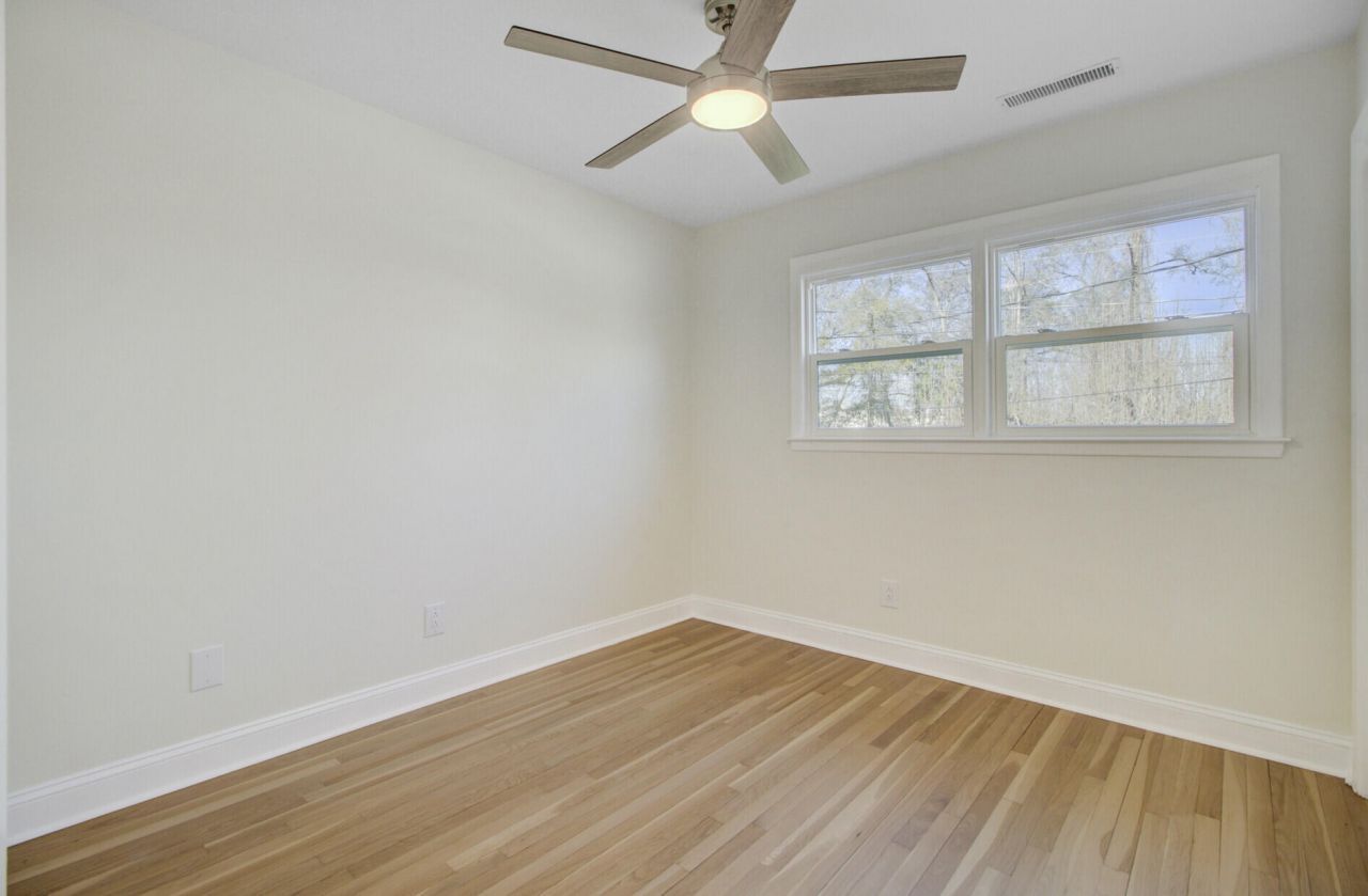 1223 Charlestowne Drive Photo 41