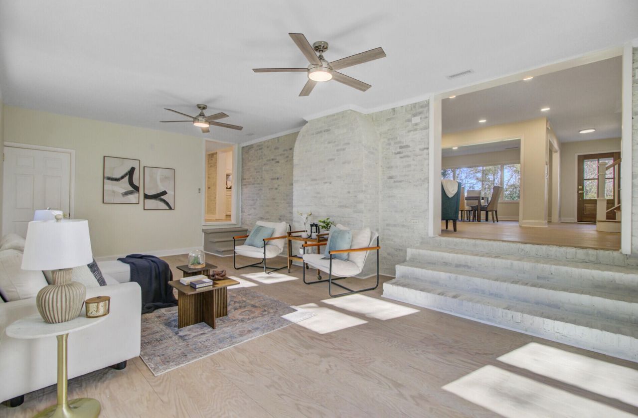 1223 Charlestowne Drive Photo 5