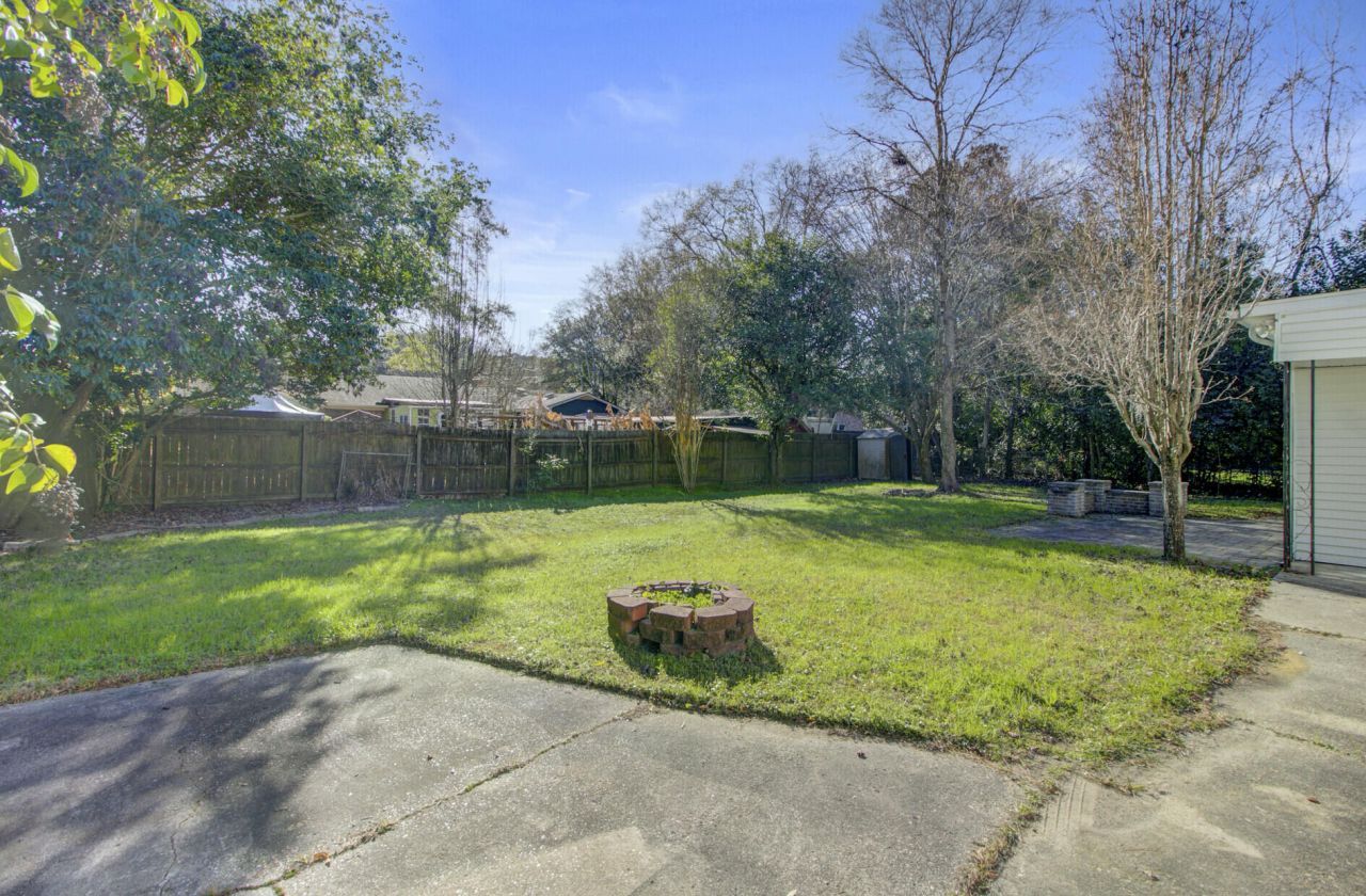 1223 Charlestowne Drive Photo 52