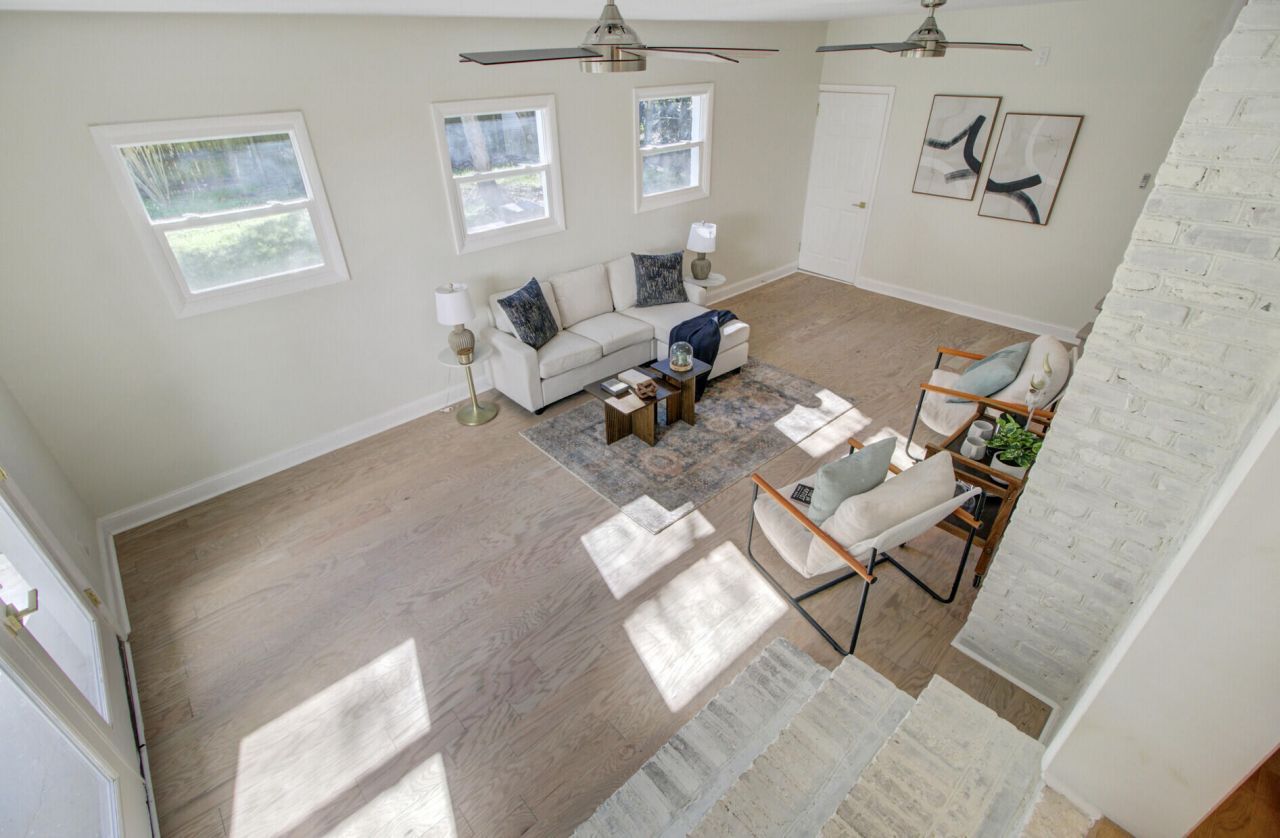 1223 Charlestowne Drive Photo 7