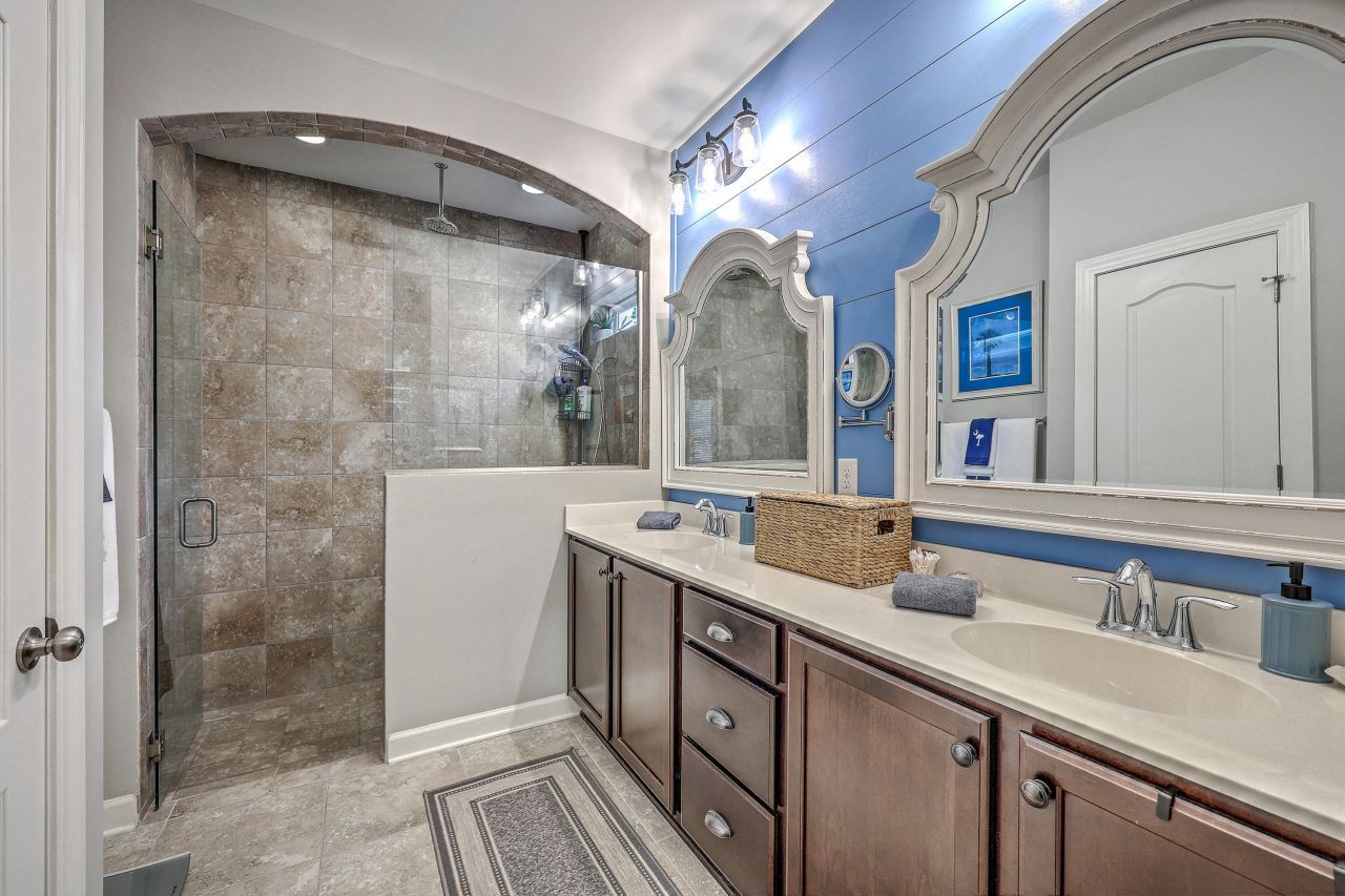 7415 Mercedes Way Photo 21