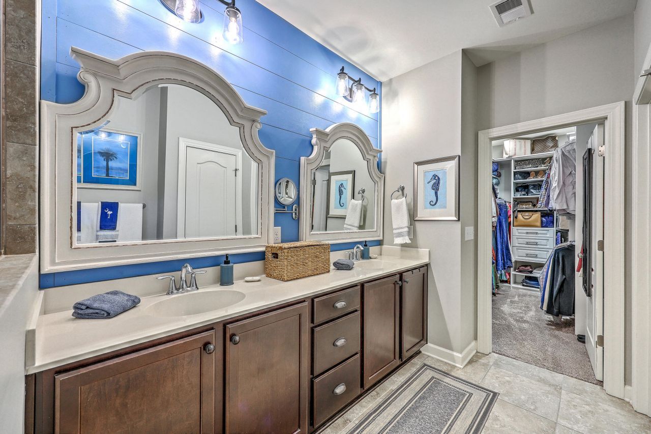 7415 Mercedes Way Photo 22