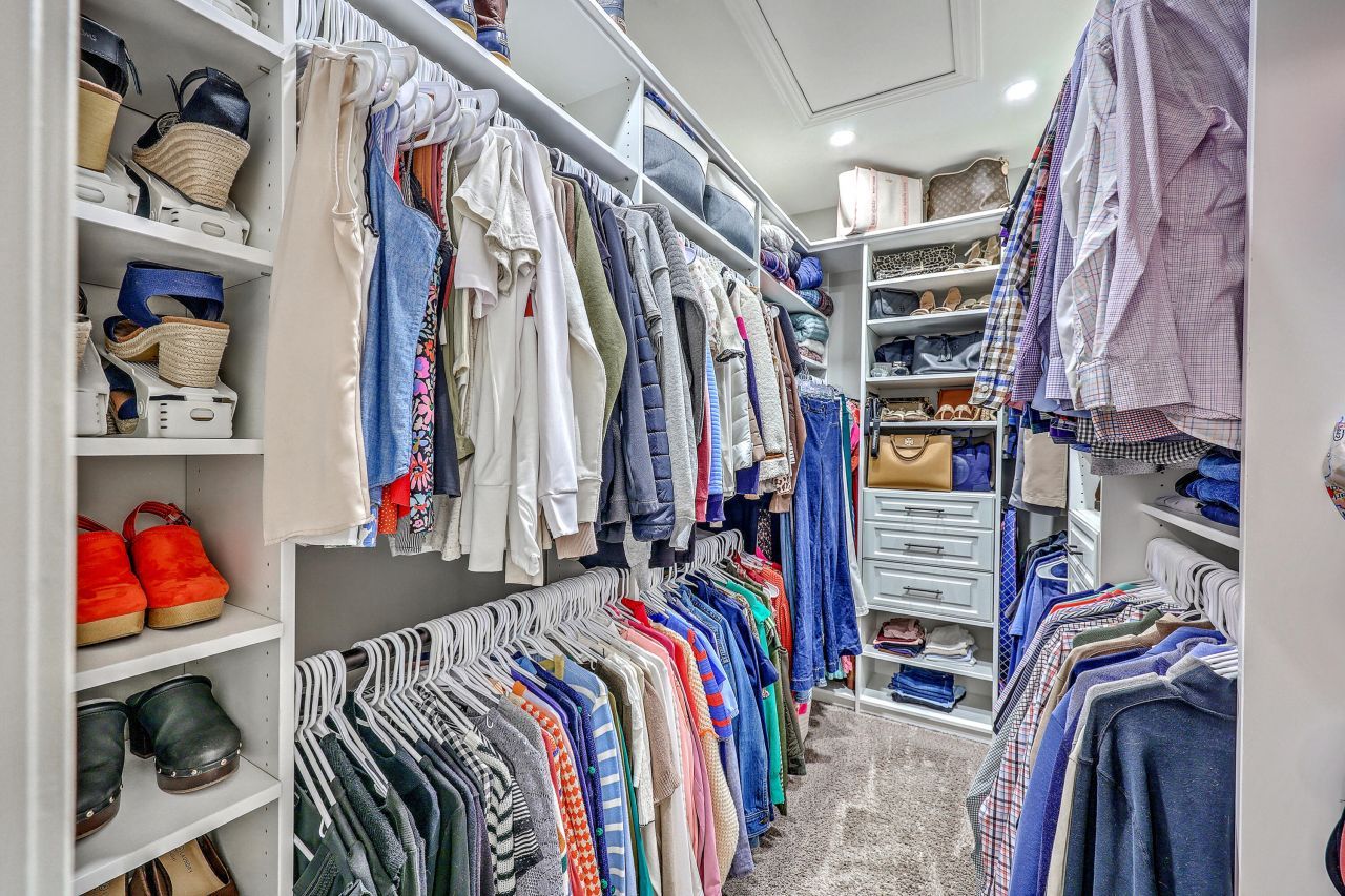 7415 Mercedes Way Photo 23