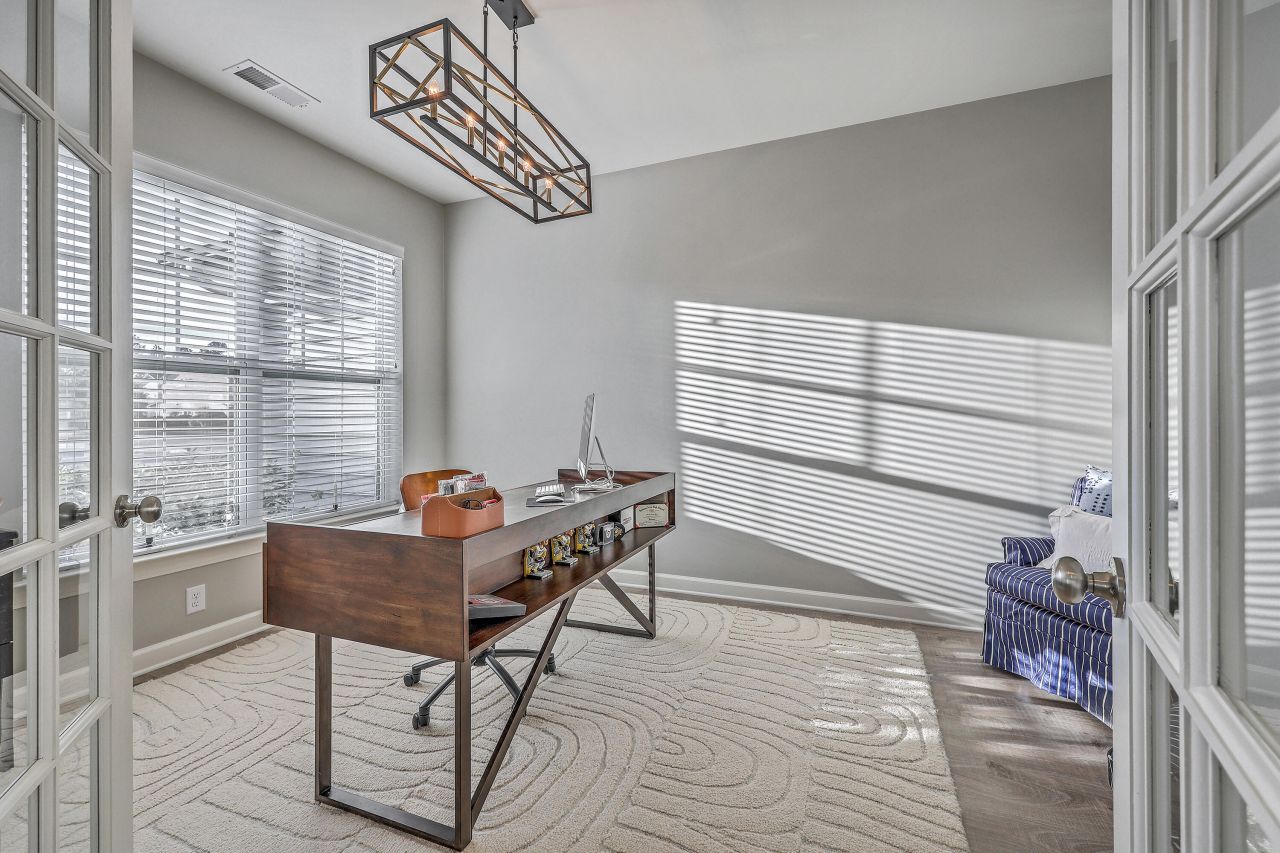 7415 Mercedes Way Photo 7