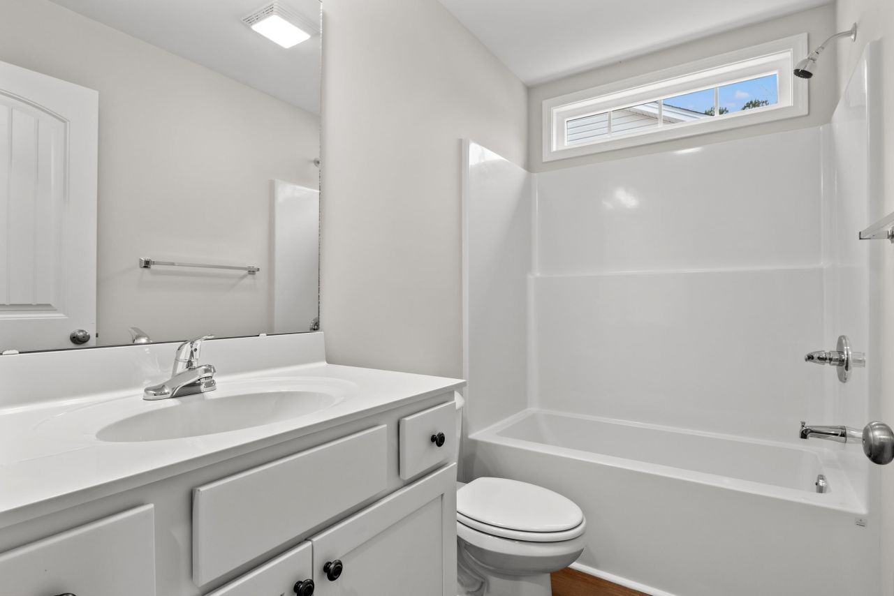 227 Stillbrook Dr. Photo 13