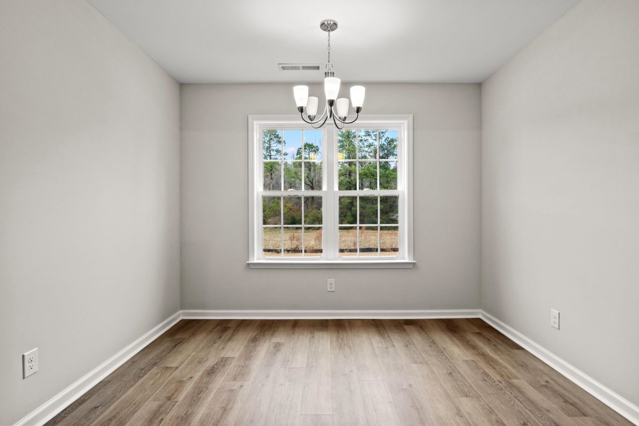 227 Stillbrook Dr. Photo 4