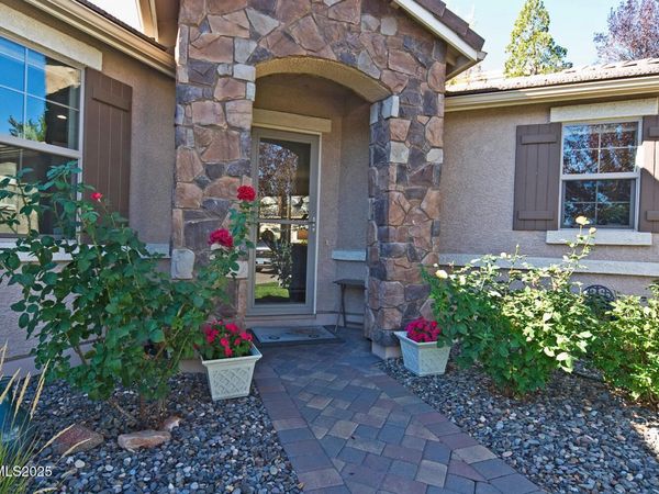 4823 Tree Swallow Lane, Sparks, NV 89436