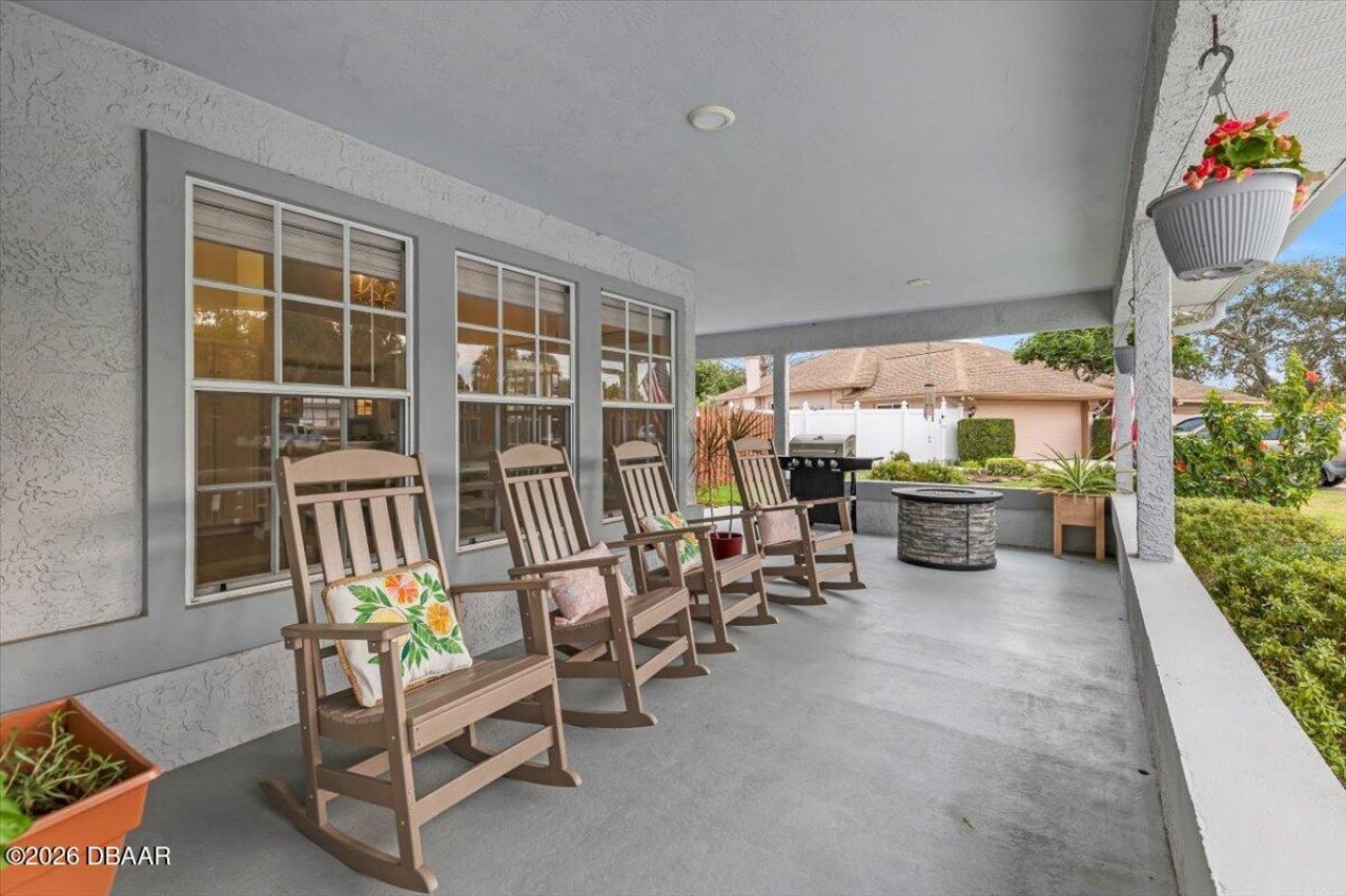 132 Sea Street, New Smyrna Beach, FL 32168 Photo