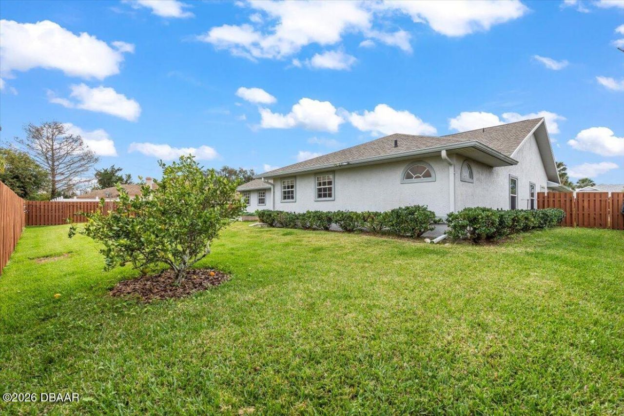 132 Sea Street, New Smyrna Beach, FL 32168 Photo
