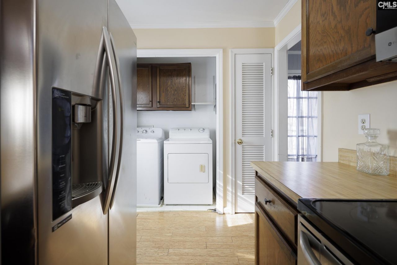 706 Chadford Road Photo 10