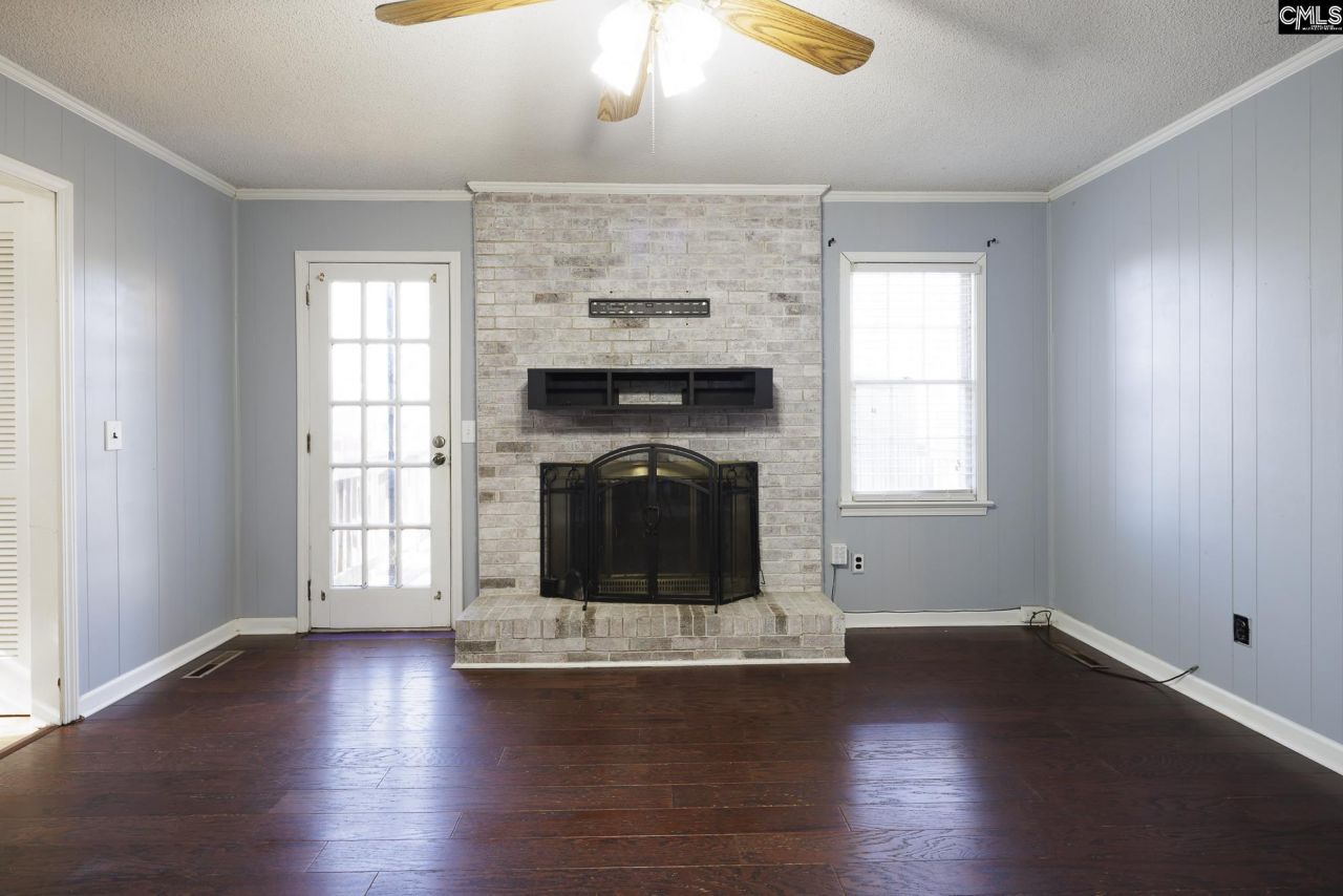 706 Chadford Road Photo 13