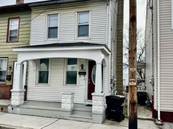 1264 WILLOW STREET, LEBANON, PA 17046