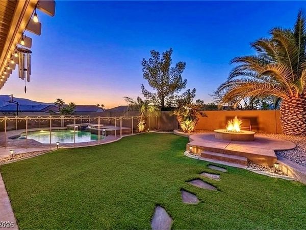 9304 Brilliant Ore Drive, Las Vegas, NV 89143