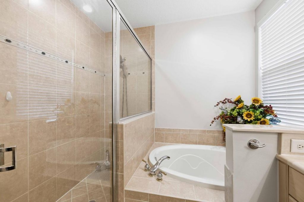 11850 Valencia Gardens Avenue, Palm Beach Gardens, FL 33410 Photo