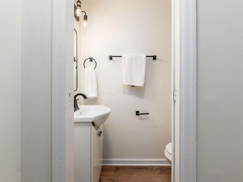 4871 Berryhill Court, Columbus, OH 43230 Photo 18