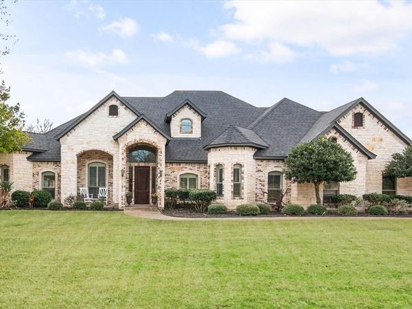 3840 Angela Court, Midlothian, TX 76065