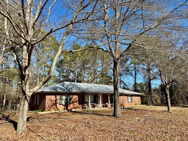 18533 Hwy 32, Water Valley, MS 38965