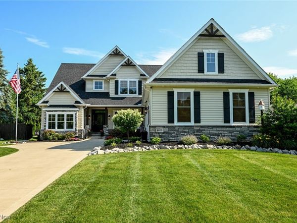 4428 Akins Road, North Royalton, OH 44133