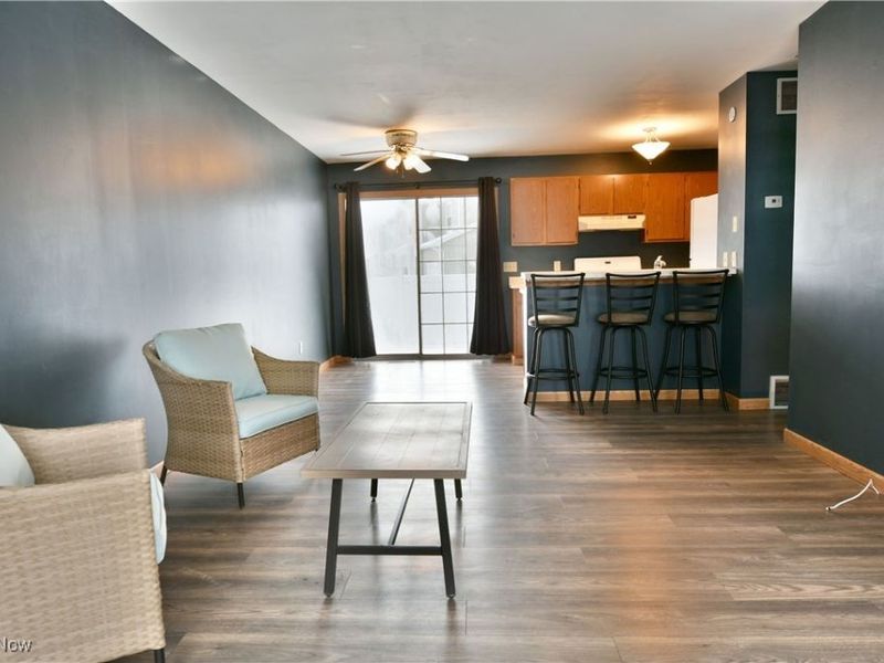 3224 Woodland Trail, Unit B, Cortland, OH 44410 Photo 10