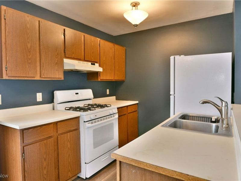 3224 Woodland Trail, Unit B, Cortland, OH 44410 Photo 18