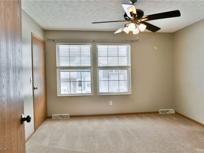 3224 Woodland Trail, Unit B, Cortland, OH 44410 Photo 34