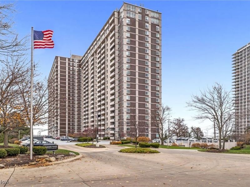 12900 Lake Avenue, Unit 216, Lakewood, OH 44107 Photo 1