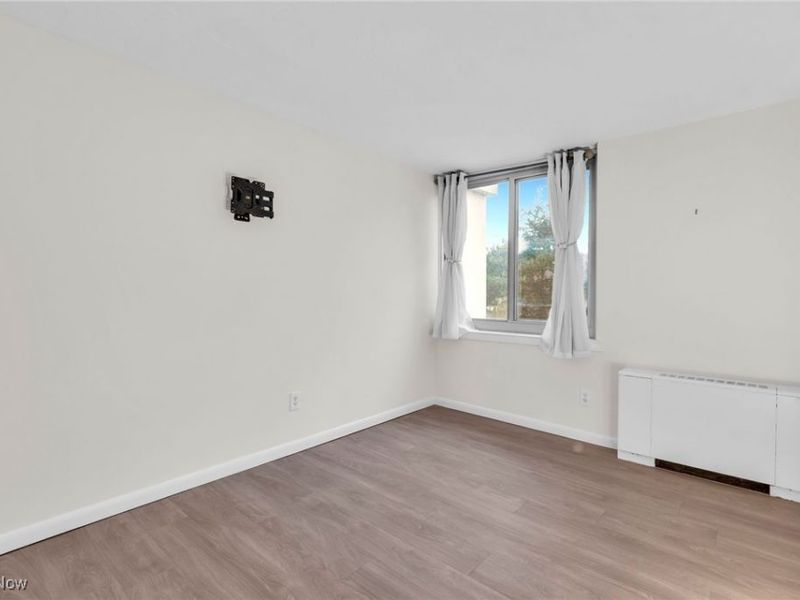 12900 Lake Avenue, Unit 216, Lakewood, OH 44107 Photo 15